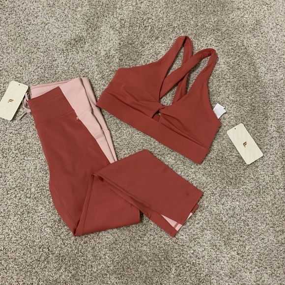 Fabletics Pants - NWT Fabletics sports bra and leggings